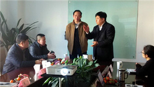 石家庄工信局北斗应用考察团一行莅临PG麻将胡了宇达考察调研